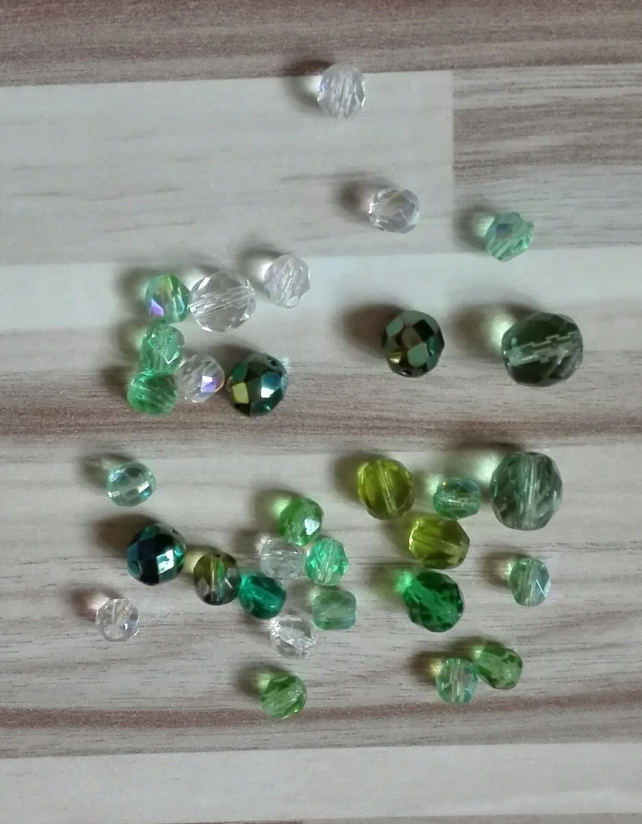 Mix korálků - zelené