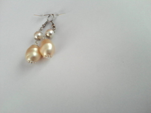 Béžové perly