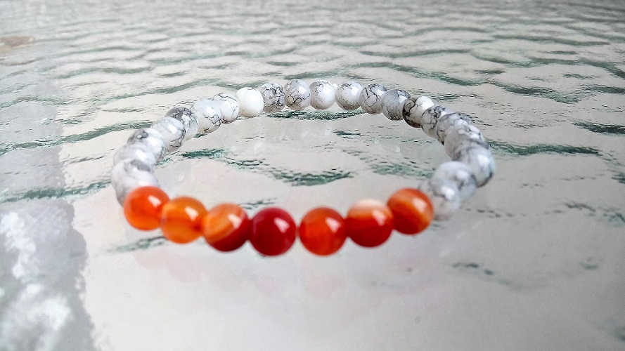 Náramek bílý s achátem