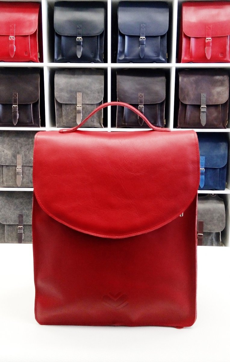 Kožený batoh - červený