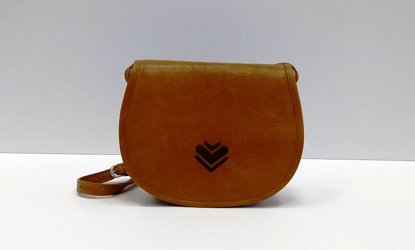 Malá kožená kabelka - přírodní