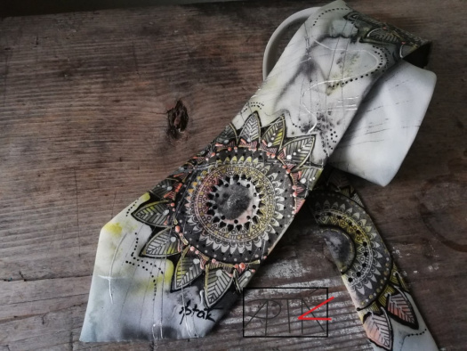 Hedvábná KRAVATA, "mANDAlková"