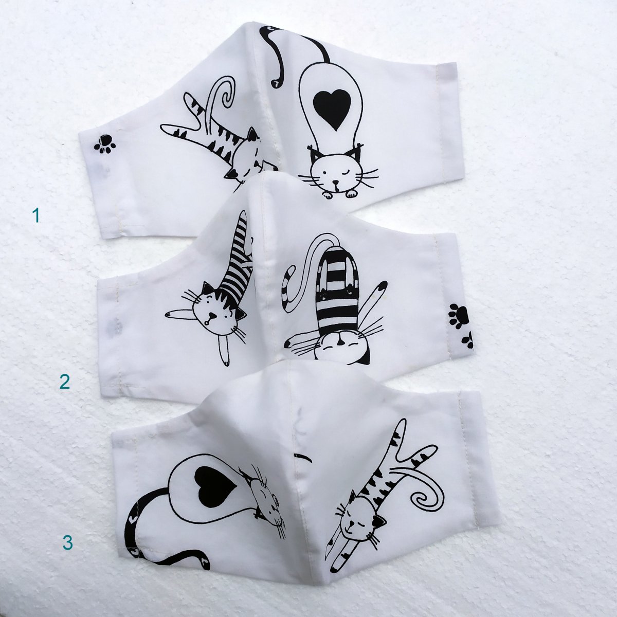 Holt kočky! - rouška tvarovaná, dvouvrstvá s kapsou 