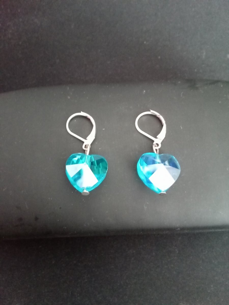 Naušnice s broušeným sklem