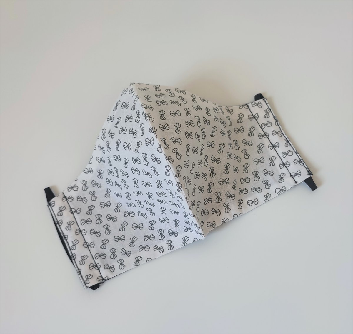 Bavlněná rouška dvouvrstvá oboustranná