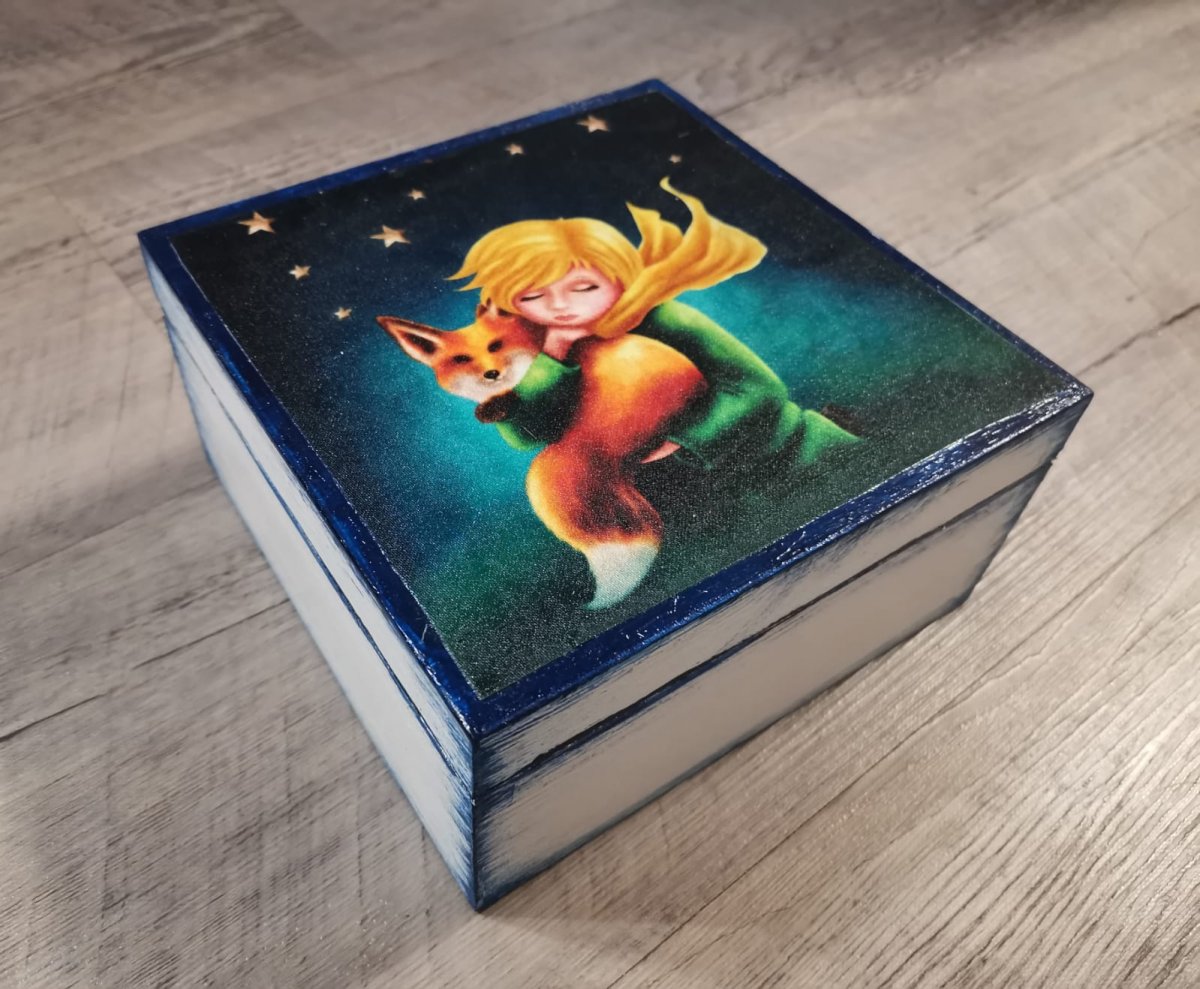 Dřevěná krabička, šperkovnice, malý princ 