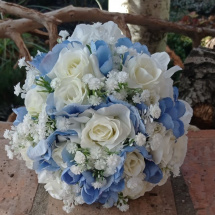 Svatební kytice v modro bílé