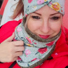 Čelenka květy na zelené 