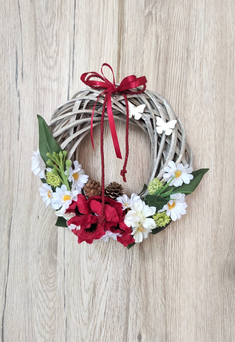 Věneček luční s motýlky