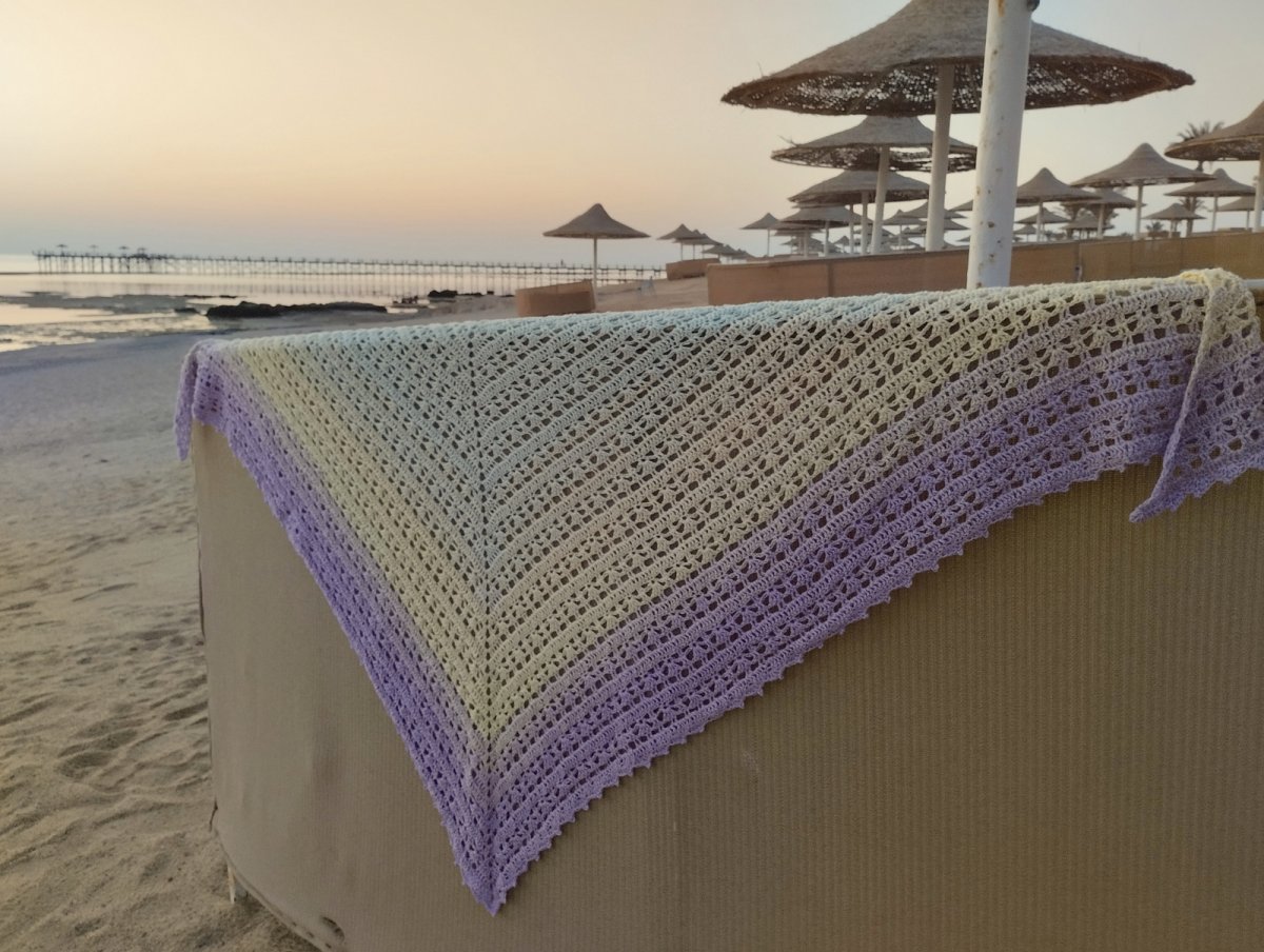 Šátek-pléd háčkovaný "Příchod jara"