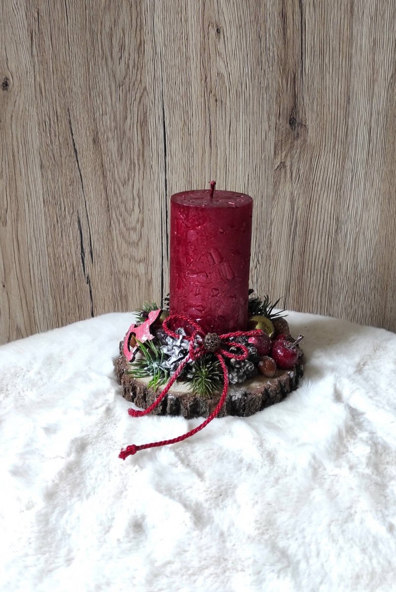 Vánoční svícen do vínovočervené