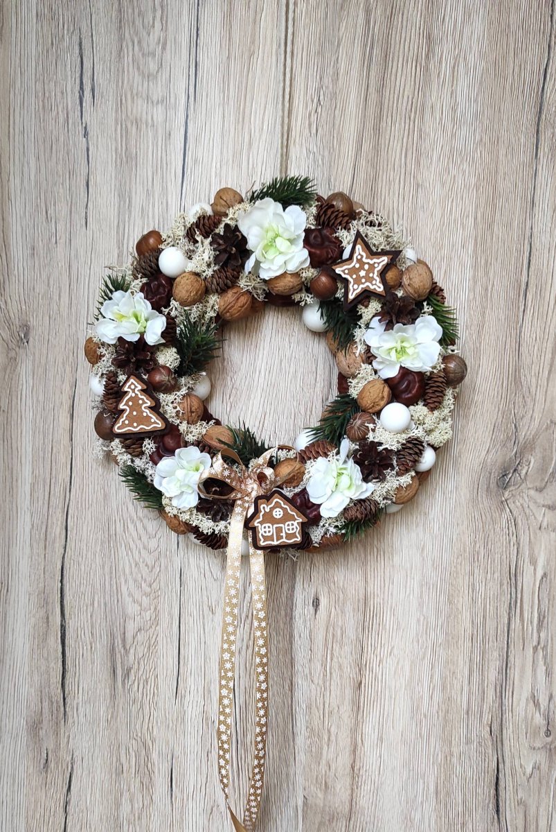 Vánoční věnec do bílé 