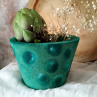 Veselý betonový květináč " Emerald Green"