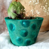 Veselý betonový květináč " Emerald Green"