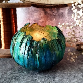 Beton-skořepina-svícen " Zeleno-modrá "