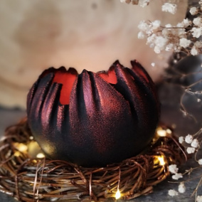 Skořepina-svícen-beton " Pekelná "