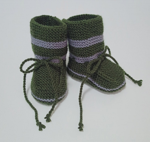 Pletené bačkůrky - 9 cm