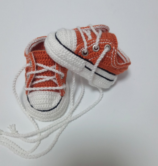Háčkované tenisky - 9 cm