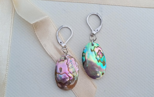 Abalone paua Novozélandská mušle na chirurgické oceli, perleťové náušnice
