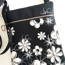 crossbody kabelka s kapsou-*ČERNOBÍLÁ ELEGANTNÍ*