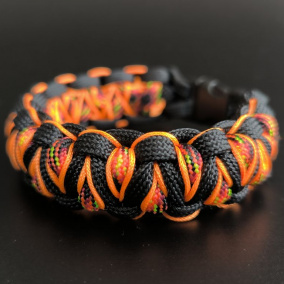 Paracord náramek