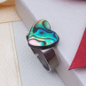 Prstýnek z abalone shell perletě na chirurgické oceli