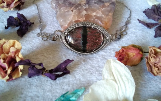 Dračí oko - magický amulet/náhrdelník