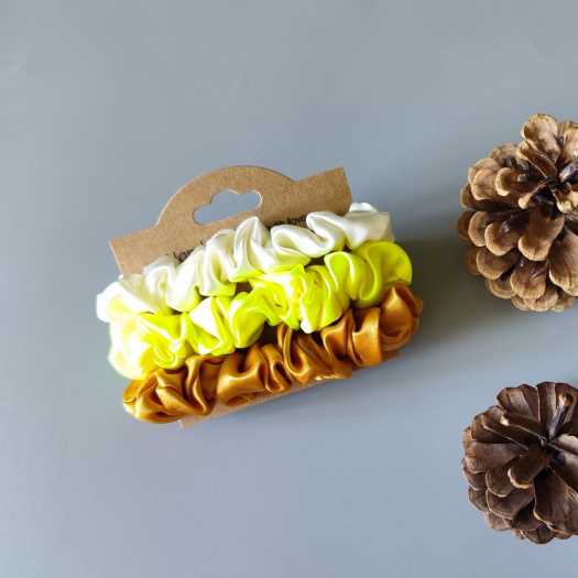 Scrunchie gumičky S na kartě - IV.