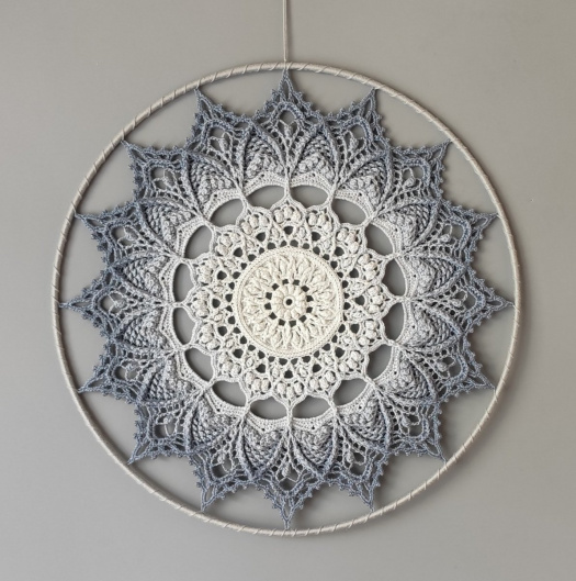 Mandala Šedá hvězda - průměr 40 cm