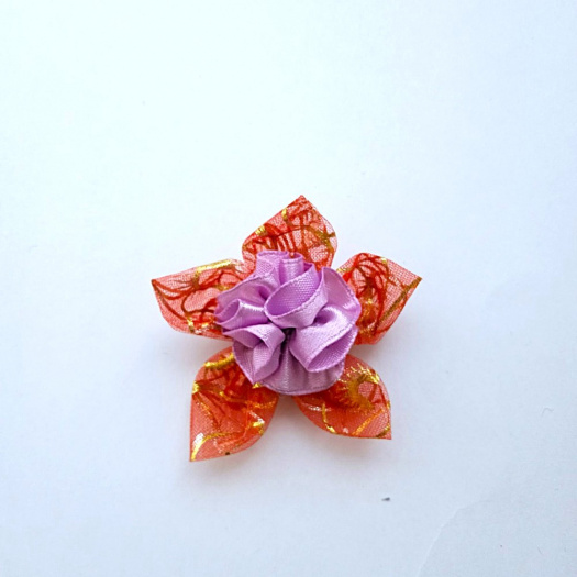 Šitá brož kytička