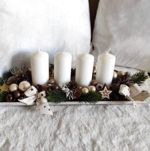 Luxusní adventní svícen do bílé