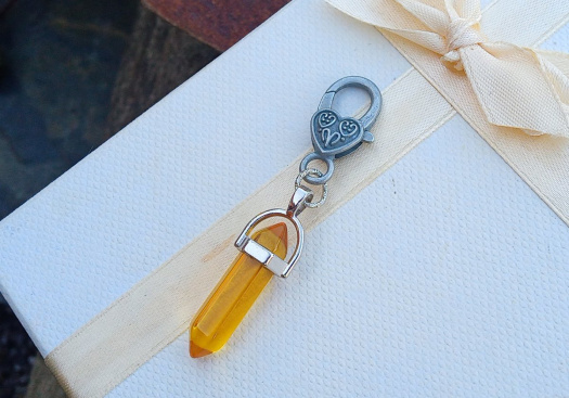 Klíčenka, přívěsek na batoh, kabelku, klíče, žlutý křišťál
