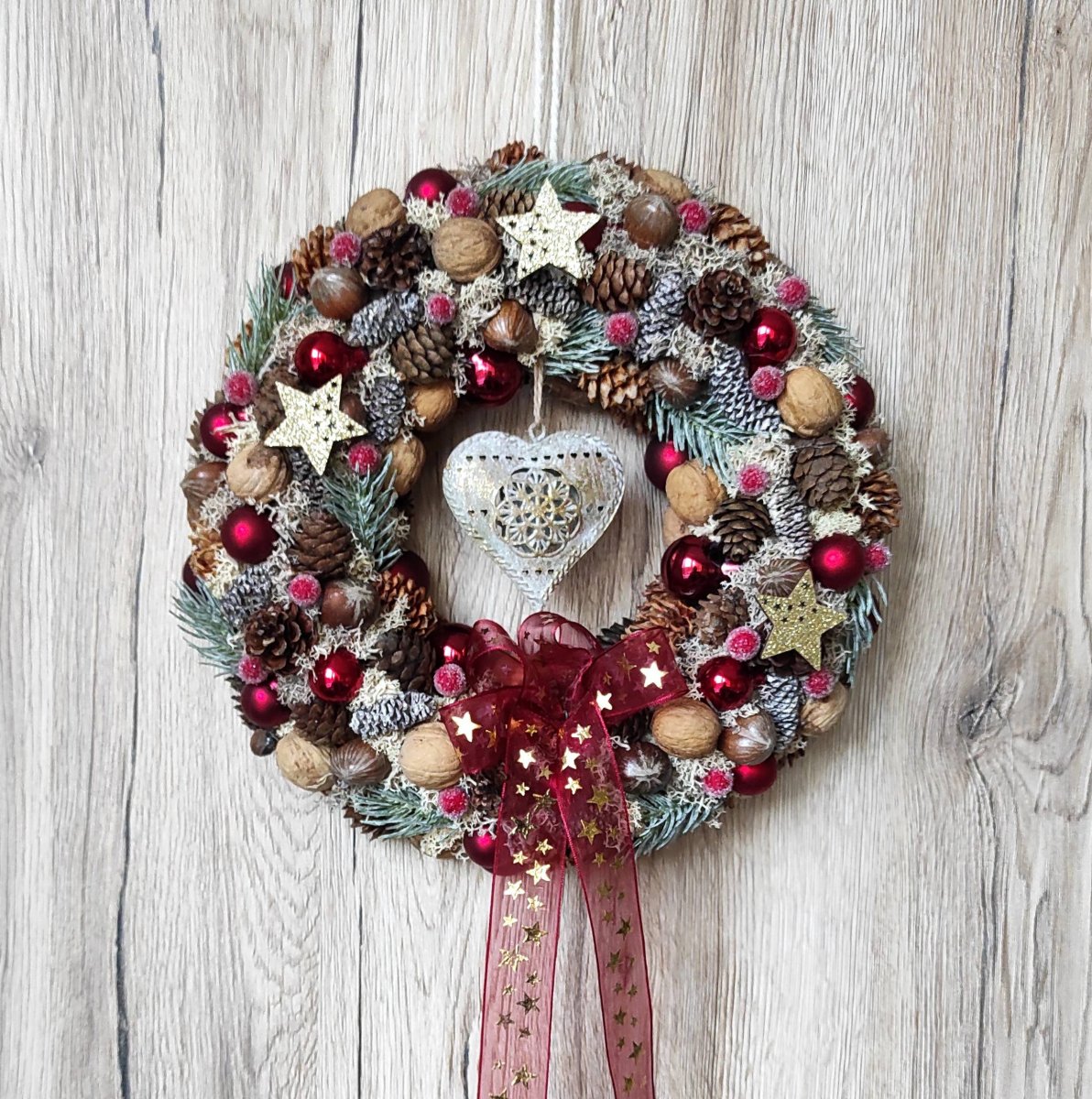 Luxusní vánoční v. do zlatočervené se srdíčkem