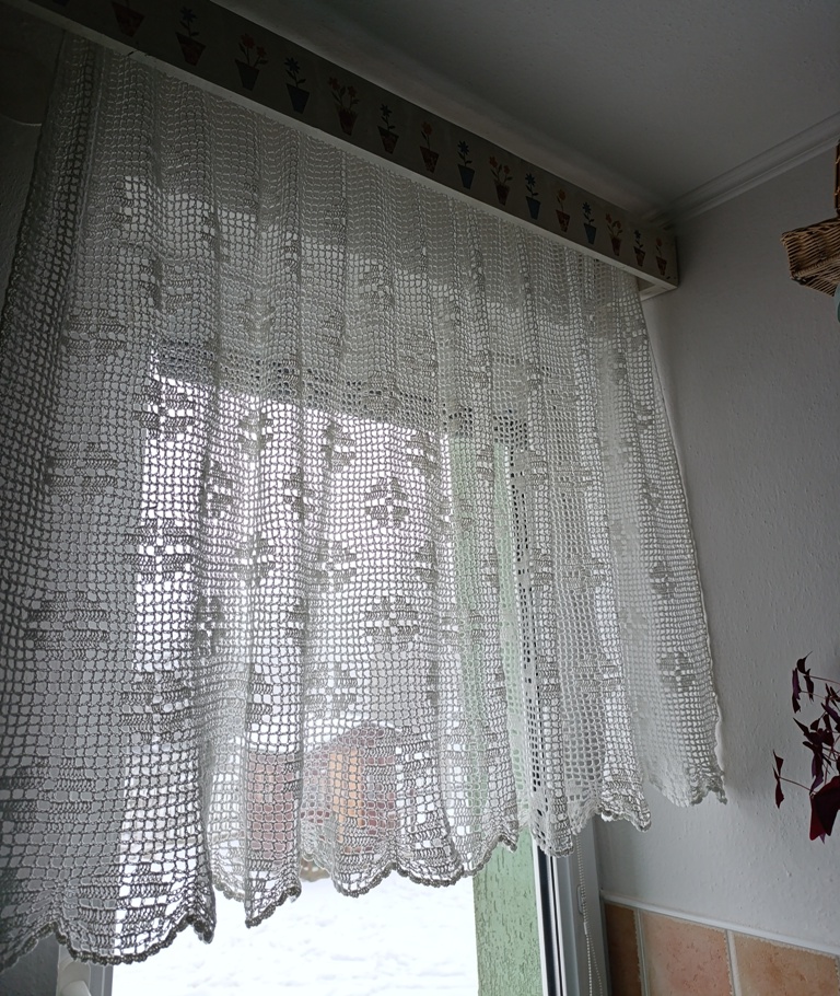 záclonka - čtyřlístky