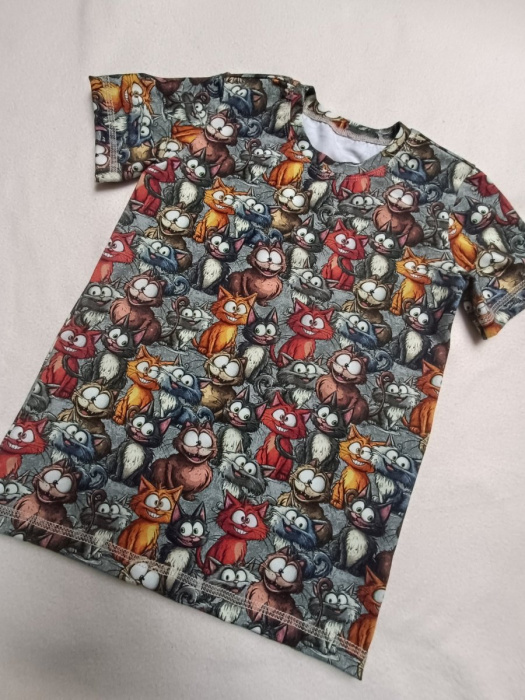 Kočičí tričko vel. 128