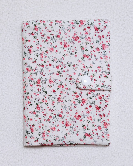 Obal na očkovací průkaz s kapsičkou