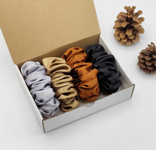 Dárková sada - 4 scrunchies L