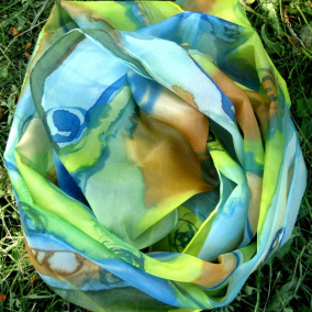 Hedvábná šála Jaro s pavími oky.Sleva z 280,-