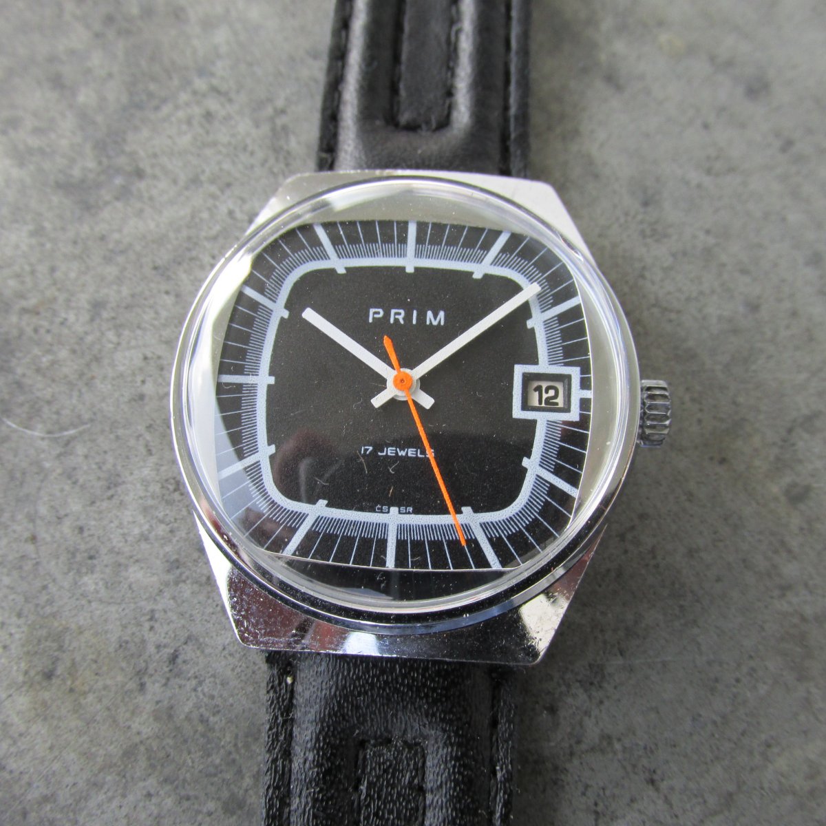 Hodinky Prim 