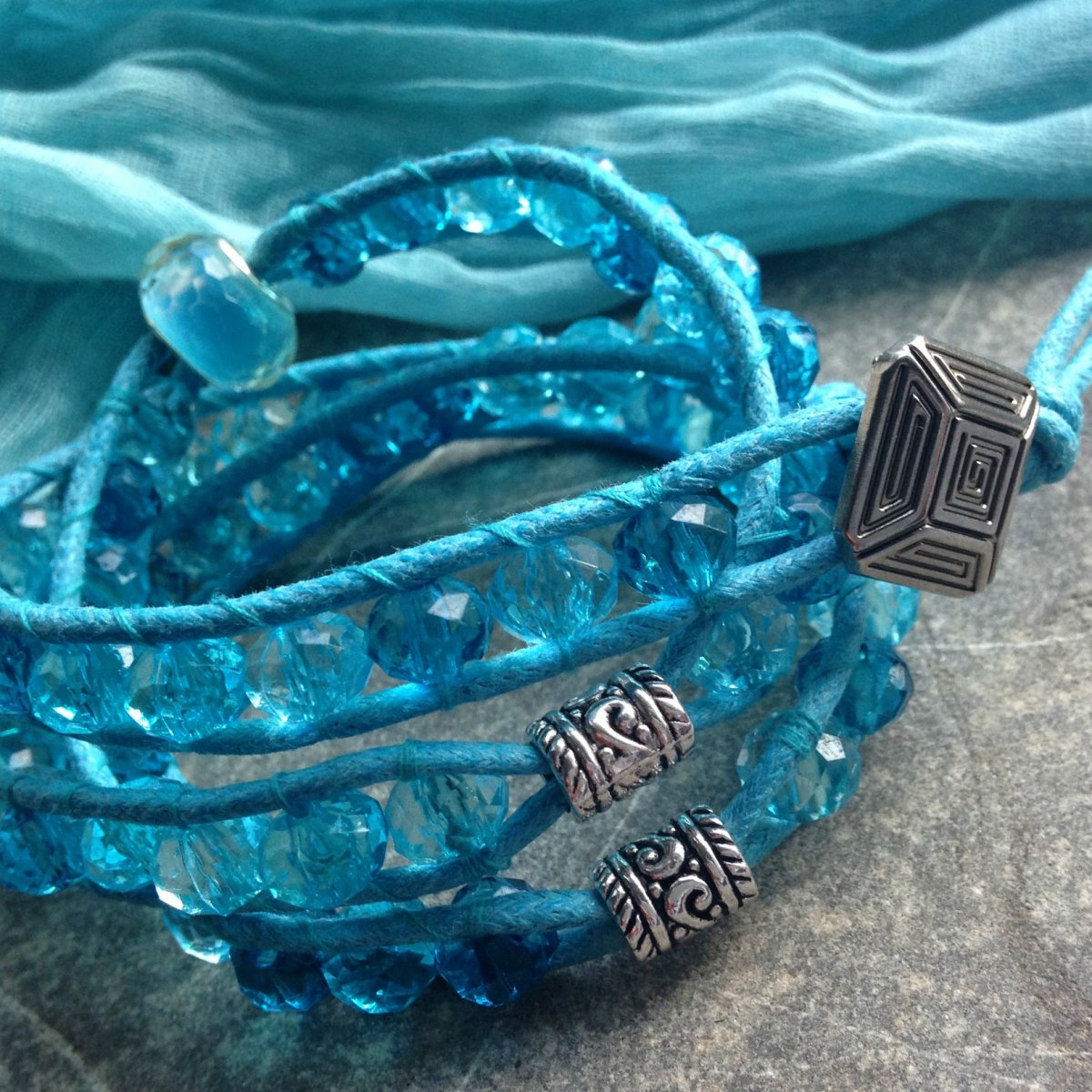 Wrap náramek blankytný