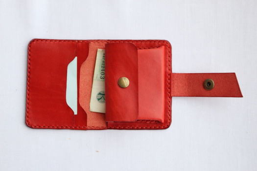 Dámská kožená peněženka - červená
