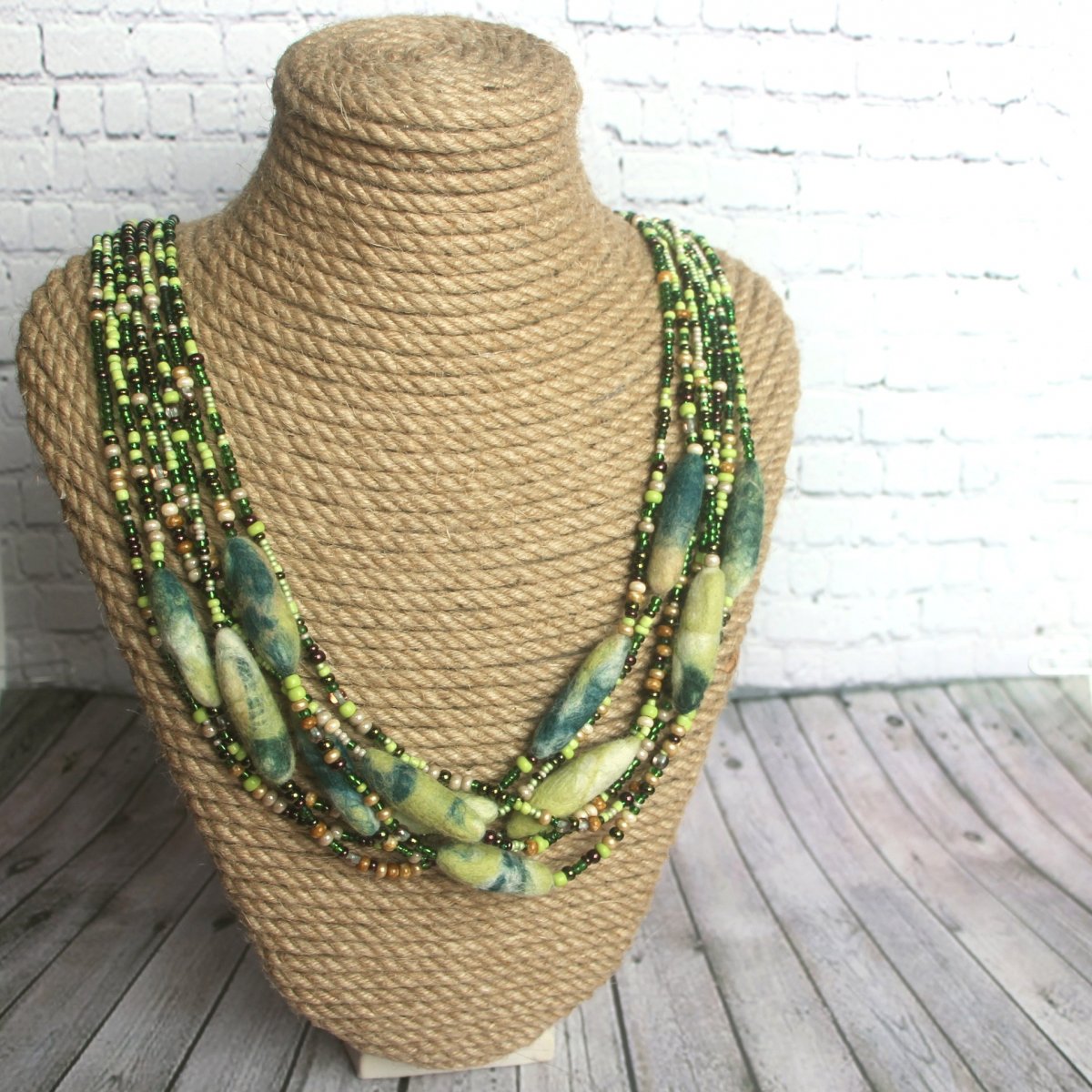 Svěží- náhrdelník 