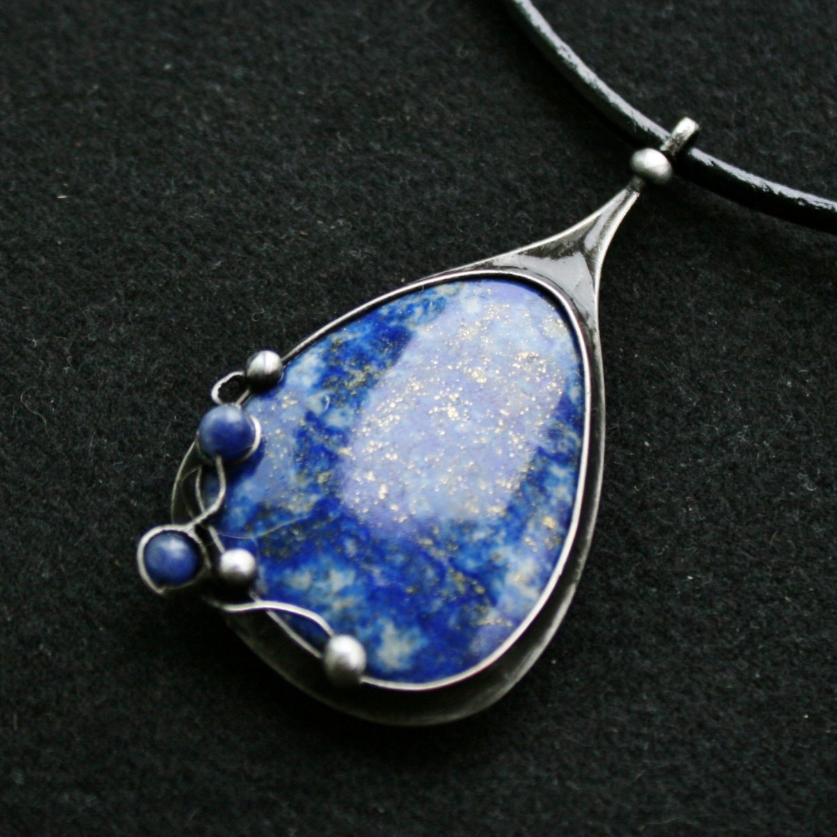 Modrá síla - Lapis Lazuli XXL  