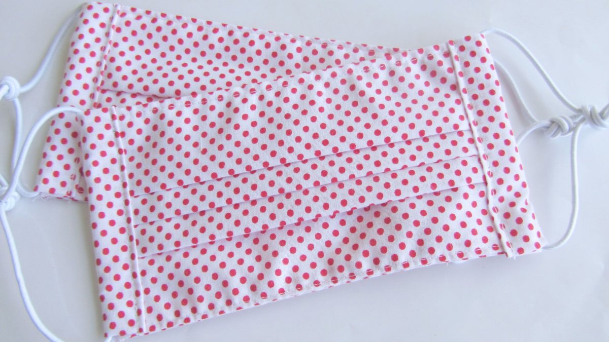 Rouška - Červené puntíky