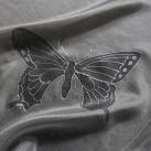 Bílý motýlový šál