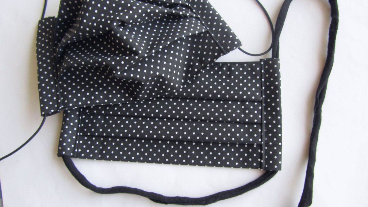 Rouška - Černá s puntíky