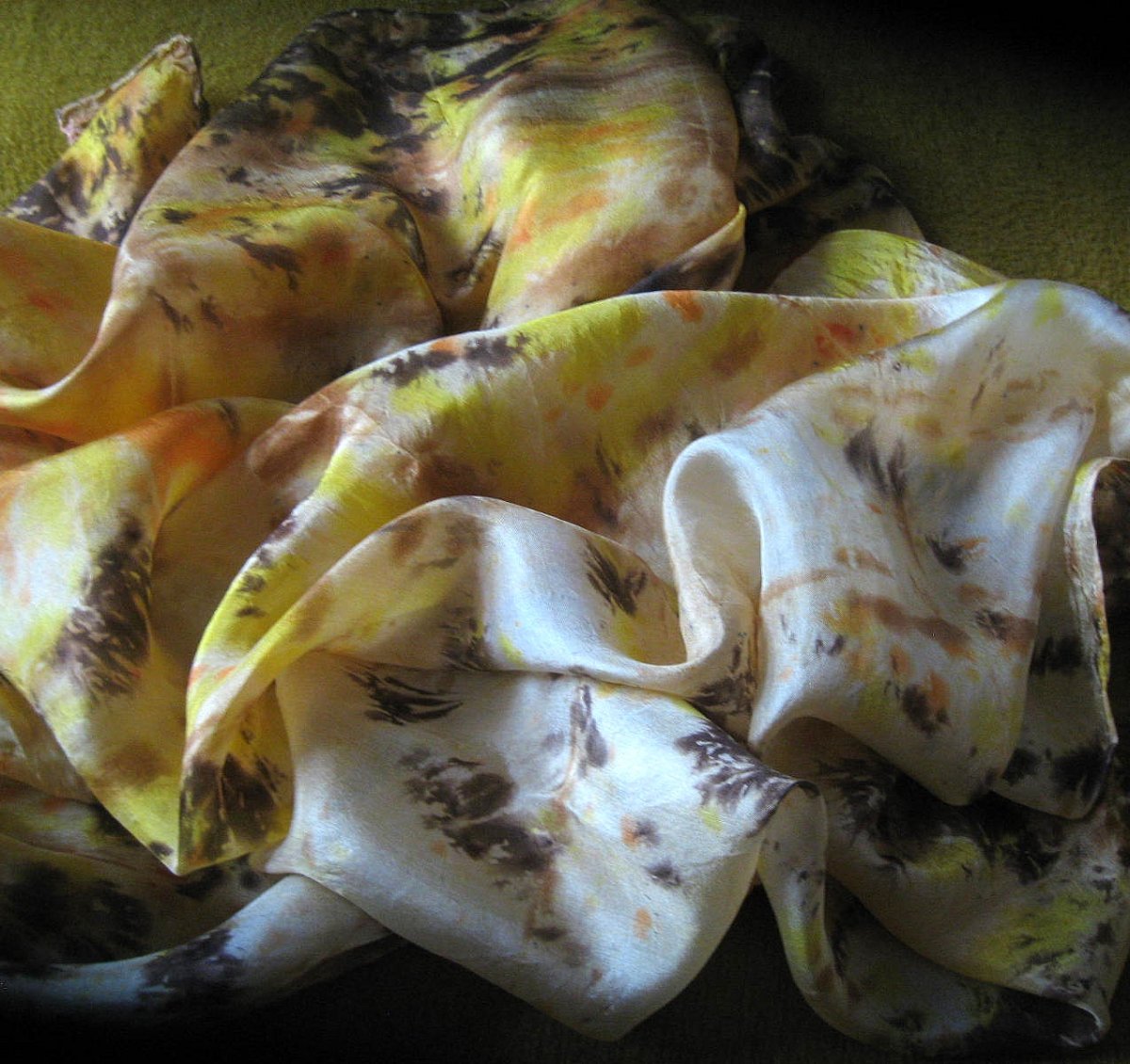 Hedvábná šála  Čekání na jaro.