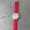 Hodinky Prim z roku 1973, elegantní, červený pásek