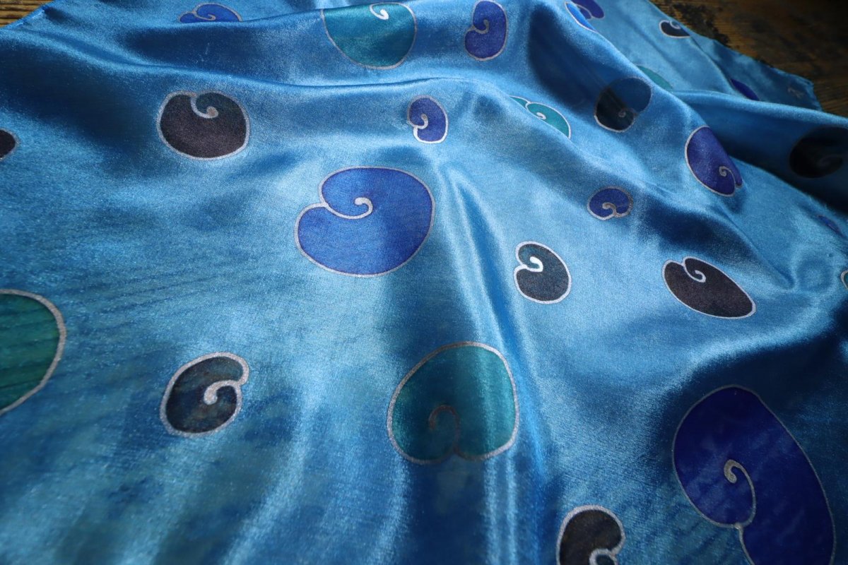 Šnečci - hedvábný šáteček