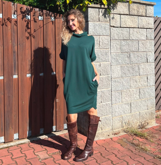 Rolákové šaty krátké zelené